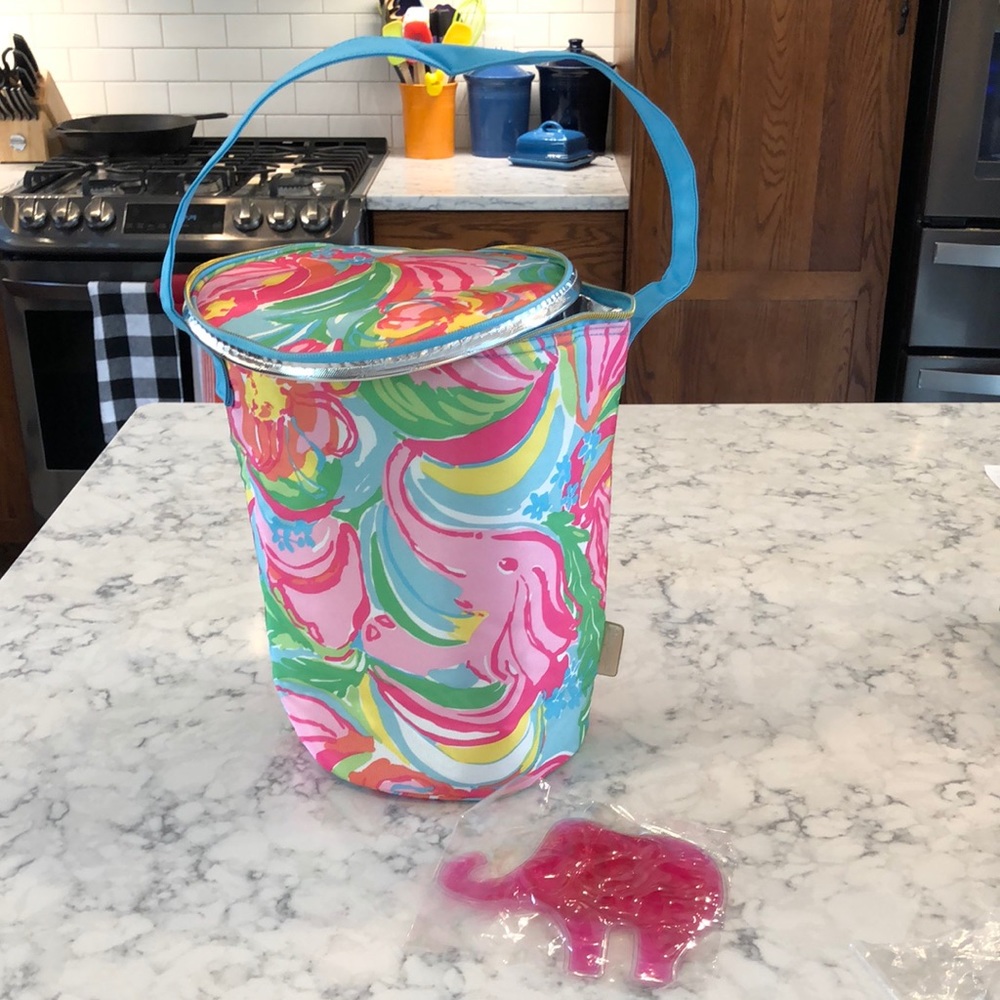 Lilly Pulitzer Ice Bucket Cooler in so a peeling
